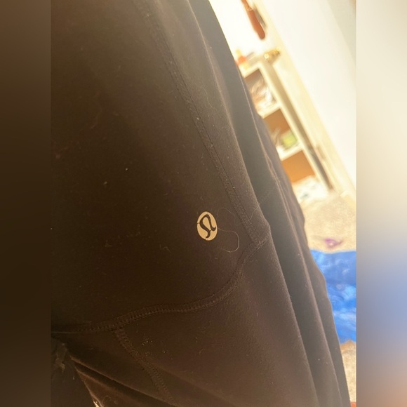 Lululemon Black Scuba Jacket Size 6 - Picture 2 of 3